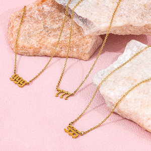 <span class=keywords><strong>Collana</strong></span> Delicata di Alta Qualità con Numero Angelico Gotico Lucido 111-999 in Acciaio Inossidabile Placcato Oro 18k PVD, Gioiello di Tendenza Antiannerimento - Product Image 3