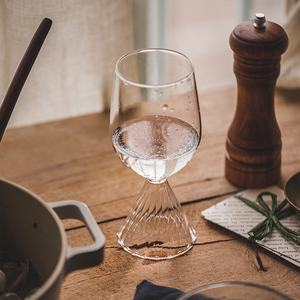 Verres à <span class=keywords><strong>vin</strong></span> rouge à pied transparents de 12 oz, verres à cocktail avec base en dentelle rayée - Product Image 2