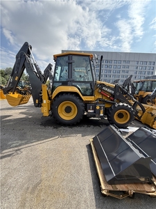Prix d'usine Nouvelle mini-chargeuse-pelleteuse 4x4 Xc8-S2570 avec moteur Weichai & Cummins et stabilisateurs de type « H » - Product Image 4