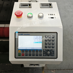 Láser de Corte de Tela CO2 de 1800*2500 mm, 100 W, 130 W, 150 W para Bordado de Prendas, Mezclilla, Toallas y Procesamiento Textil - Product Image 6