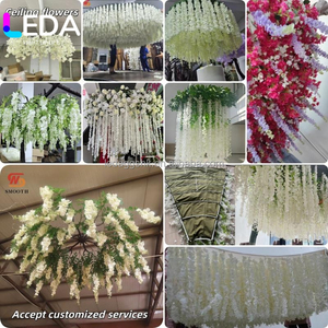 LEDA New Wedding Props European Iron Plating Acrylic Bead Curtain Chandelier Wedding Venue Layout Stage Decorative Light - Product Image 3