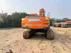 Excavadora de Orugas Doosan DX225LCA 225 Coreana Original, Bien Mantenida, de Segunda Mano, Usada en Construcción Municipal, Motor PLC, Caja de Cambios - Product Image 5
