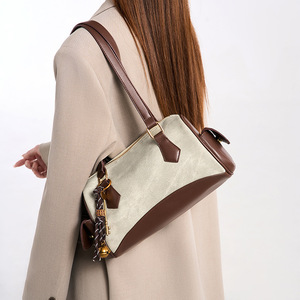 <span class=keywords><strong>Sac</strong></span> à <span class=keywords><strong>main</strong></span> de luxe léger 2026 Nouveau <span class=keywords><strong>sac</strong></span> carré rétro polyvalent style Ins sensation haut de gamme <span class=keywords><strong>sac</strong></span> à bandoulière tendance pour femme - Product Image 3