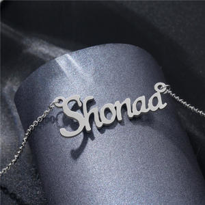 قلادة اسم جديد من الفولاذ المقاوم للصدأ للنساء مجوهرات ماما ذات مغزى ليوم الأم قلادة باللغة الإنجليزية بتصميم شخصي - Product Image 4