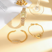 Coffret Cadeau 3 Pièces pour Femme : Montre à Quartz, Bracelet Doré et Collier Cœur – Idéal Anniversaire (Vente en Gros)