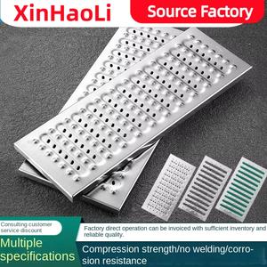 منشأة تصنيع المعادن المعتمدة من ISO9001 التي تقدم خدمات OEM/ODM من الفولاذ المقاوم للصدأ ، مزراب خطي - Product Image 4