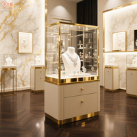 Vente en gros de vitrines à bijoux personnalisées présentoir à bijoux en verre avec serrure pour boutique de diamants