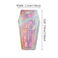 Figurine en cristal sculptée à la main en forme de cercueil en labradorite violette naturelle rare, idéale pour la décoration gothique et comme cadeau.