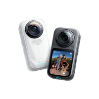 Paquete Insta360 X6 - Cámara Deportiva 360° Resistente al Agua 8K con Sensor de 1/1.1" para Grabación