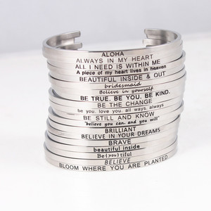 Khuyến mại Quà Tặng cảm hứng từ khắc mở Cuff Bangle bạc Thép không gỉ Cuff Bangle cá nhân Vòng đeo tay khắc - Product Image 3