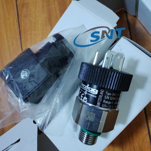 Sensor de Presión Original TRAFAG 8472 9-32VDC 4-20mA IP56 en Caja con Enchufe 8472.81.5917 - Product Image 4