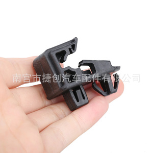 <b>Car</b> Headlight <b>Clips</b> Fasteners Plastic 53271-12040 53271-0B010 For Replace Repair General Use - Product Image 2