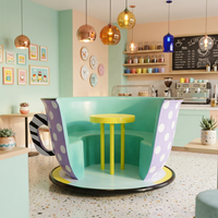 Sculpture de siège en fibre de verre en forme de tasse de café, chaise de café personnalisée, mobilier créatif en forme de tasse, décoration intérieure et extérieure