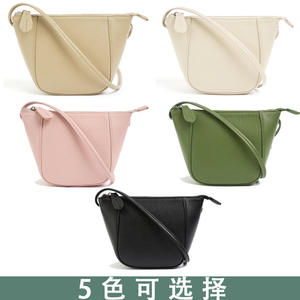 กระเป๋าสะพายข้าง AndoBag สำหรับผู้หญิง แฟชั่นลำลอง หนังวัวแท้ กระเป๋าใส่โทรศัพท์ขนาดเล็ก รุ่น 321 - Product Image 3