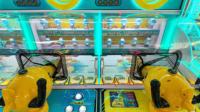 Machine de jeu de tir interactive parent-enfant, machine de récompense premium sous licence IP Nailong avec système à triple prix