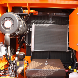 Excavatrice sur chenilles d'occasion Lonking CDM6150W 15t, écologique, à faibles émissions, avec moteur, engrenages, roulements et système entièrement hydraulique, haute efficacité - Product Image 4