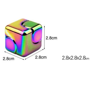 Jouets anti-stress en métal en forme de cube pour enfants, jouets sensoriels à agiter pour la décompression des doigts - Product Image 6