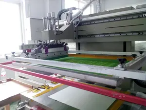 من المصنع مباشرة نقل الحرارة نفخة الطباعة نقل الحرارة الطباعة على الجلود