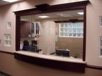 Fenêtre coulissante à verrouillage unique pour hôpital, école, bureau, réception, fenêtres en verre Autres fenêtres Genre