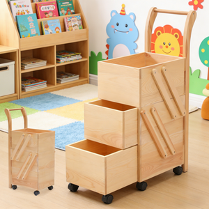 Estante de Almacenamiento Plegable de Tres Niveles de Madera de <span class=keywords><strong>Pino</strong></span> con Ruedas, Portátil e Impermeable, Estilo Clásico - Product Image 4
