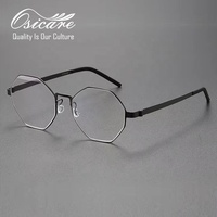 Lunettes de luxe tendance de haute qualité, montures de lunettes en titane pour hommes, design élégant à rayures, verres transparents