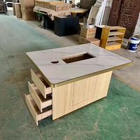 Barbecue rectangulaire coréen portable pour l'extérieur Table et chaise de salle à manger Meubles de cafétéria Sièges de stand de café pour restaurant