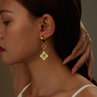 Boucles d'oreilles créoles vintage à motif floral pour femme, style palais, rétro, en acier inoxydable électroplaqué, cadeau de Noël
