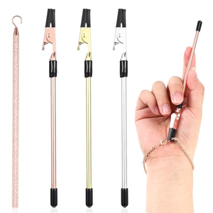 Dụng cụ hỗ trợ đeo vòng tay, dụng cụ hỗ trợ làm đồ trang sức để giúp tay buộc dây, móc dây, khóa đồng hồ, khóa kéo - Product Image 1