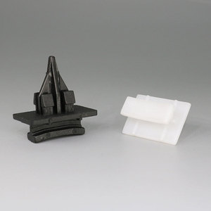Clips de sujeción para el parabrisas Smooth Sailing D669 D1038 para fijación de la protección lateral del pilar A del Ford Transit - Product Image 3