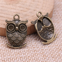 Breloque hibou aux yeux ronds 24x16mm en alliage de zinc argent antique pour remplacement de tirette de fermeture éclair