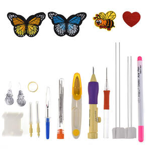 Ensemble <span class=keywords><strong>de</strong></span> stylos <span class=keywords><strong>de</strong></span> broderie <span class=keywords><strong>magique</strong></span> DIY, accessoires <span class=keywords><strong>de</strong></span> couture à l'<span class=keywords><strong>aiguille</strong></span> - Product Image 2