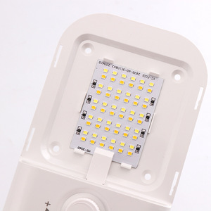 ไฟอ่านหนังสือคาราวานทรงสี่เหลี่ยมผืนผ้า12-30โวลต์โคมไฟเพดาน LED ไฟหลังคา RV สำหรับตกแต่งภายในสำหรับรถเรือ - Product Image 3