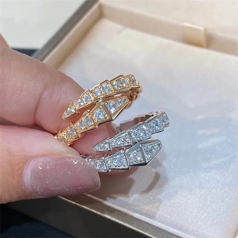 Goud Zilver Kleur Snake Verstelbare Ring Met Bling Zirkonia Steen Voor Vrouwen