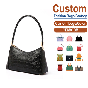 Bolso Hobo de Cuero Genuino con Grabado de Cocodrilo, Personalizado OEM/ODM, Elegante Bolso de Hombro para Mujer - Product Image 1