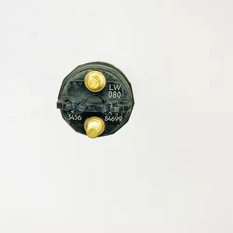 common rail injector  0445120080  1112010470  for Doosan DL06S Faw Jiefang 6.6 D Truck  injector nozzle 0445120080 1112010470