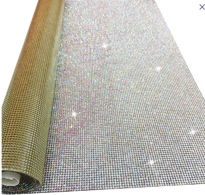 Hoja de diamantes de imitación suelta 3D autoadhesiva para coche DIY malla de cristal de fijación en caliente ecológica con respaldo - Product Image 1