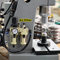 Riveteuse pneumatique orbitale de bureau pour le formage à froid, petite machine à riveter le métal pour profilés semi-tubulaires, pleins et creux