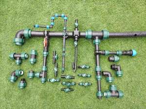 <span class=keywords><strong>Raccord</strong></span> de <span class=keywords><strong>compression</strong></span> en PP pour adaptateur mâle robuste pour connexion de tuyau d'<span class=keywords><strong>arrosage</strong></span> dans un système d'irrigation goutte à goutte - Product Image 4