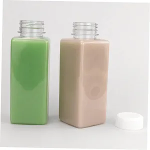 Botella de agua potable con forma de cubo de plástico, minibotellas de zumo, venta al por mayor