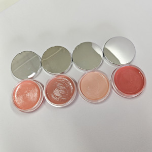 Blush Idratante Cremoso ad Alta Pigmentazione Personalizzato con Etichetta Privata - Product Image 5