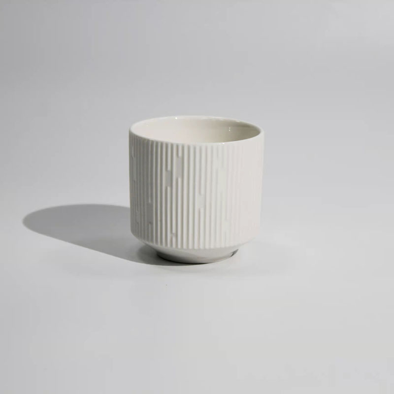 Blanc (vide)