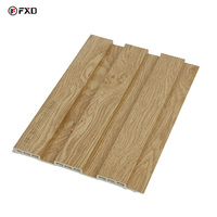 Panel de Pared Interior de WPC Laminado con Película de PVC de Diseño Moderno para Diseño de Club de Lujo