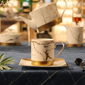 Tazza da Caffè/Tè in Ceramica Porcellana Effetto Marmo Dorato, Design Popolare, Ecologica, Resistente al Calore, Capacità 220ml con Piattino - Product Image 2