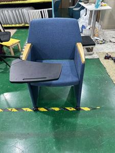 Sillón de Teatro Moderno con Tapicería de Tela y Reposabrazos Plegables, Mesa y Sillas para Sala de Conferencias y Auditorio - Product Image 4
