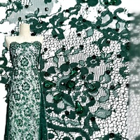 Dernière Robe de Mariée pour Filles, Design Italien Personnalisé, en Dentelle Française Non-tissée, Broderie de Strass Thermocollés et Strass Colorés