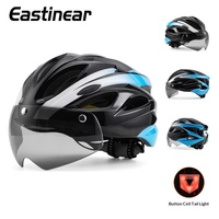 Casque de vélo avec visière magnétique, feu arrière rechargeable par USB, 18 aérations, coque en PC, réglage ajustable pour hommes et femmes adultes