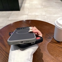 Casing Ponsel Magnetik Transparan Bisnis Matte untuk Iphone 14 15 16 Pro Max dengan Pengisian Daya Nirkabel Pelindung Anti Benturan