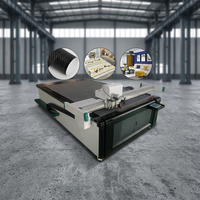 Machine de découpe numérique CNC pour matériaux en mousse EVA, XPE et éponge, avec commande numérique et alimentation automatique