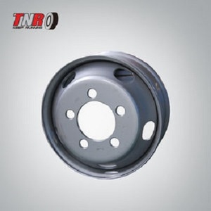 Rueda de Acero para Camión TNR 22.5x6.75 con 8/10 Orificios - Product Image 2