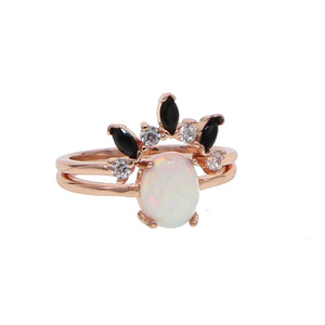 Nouvelle Collection 2026 : Ensemble de Deux Bagues de Mariage Empilables pour Couple, Grandes <span class=keywords><strong>Pierres</strong></span> d'Opale et Zircon Cubique 5A, Bijoux Tendance - Product Image 5